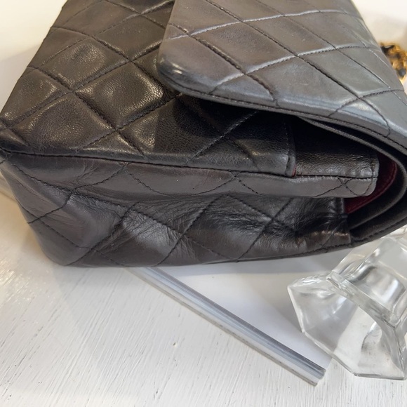 Chanel Vintage Medium Black Lambskin Classic Double Flap Bag - Picture 7 of 12